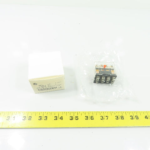Allen-Bradley 700-HF34A1-1-4 Ser B Miniature Plug-In Relay 4PDT 10A 120VAC