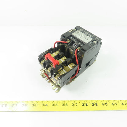 Square D 8536 SBG2 NEMA Size 0 Magnetic Motor Starter 120V Coil 600VAC Max