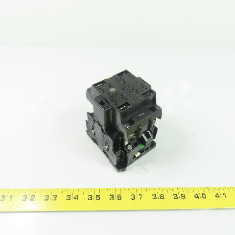Siemens 3TC4417-0B 32A 600VDC 2-Pole Contactor 120VAC Coil