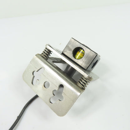 Banner M126E2LDQ5 SMB46X3 Laser Emitter Sensor W/ SMB46X3 Mounting Bracket