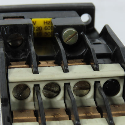Siemens 3TB41 Motor Starter Contactor 120V 60Hz Coil 8-12.5A Overload Relay