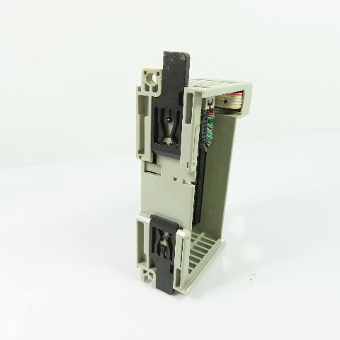 Allen-Bradley 1769-IQ16 16 PT Input Module Compact I/O 24VDC Ser A F/W Rev 3.1