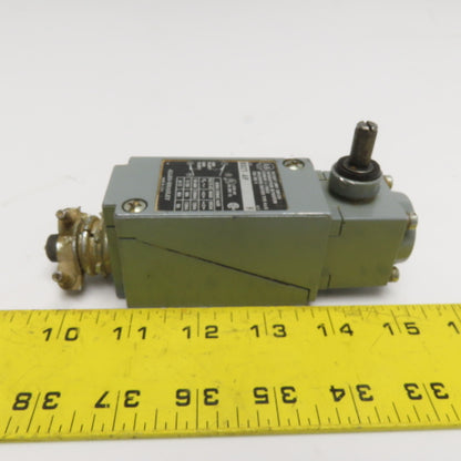 Allen-Bradley 802T-AP Class 802T Oiltight Precision Limit Switch Series F