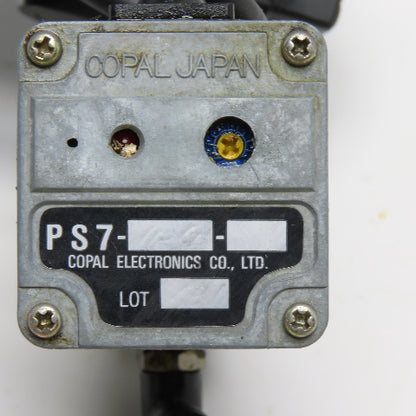 CKD R1000-6 Air Pressure Regulator 1.0 MPa Max with PS7 Pressure Switch