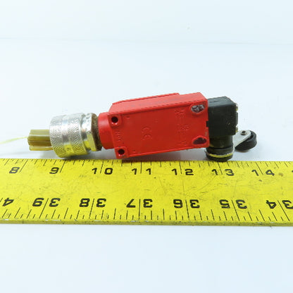 Allen-Bradley 246C Type 1 Guardmaster Safety Limit Switch Roller Lever 240V 3A
