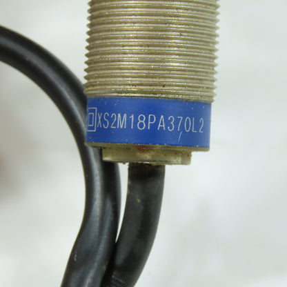Telemecanique XS2M18PA370L2 Inductive Proximity Sensor M18