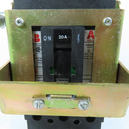 ABB TE2060 20A Circuit Breaker & Linkage 3-Pole 480VAC 500VDC