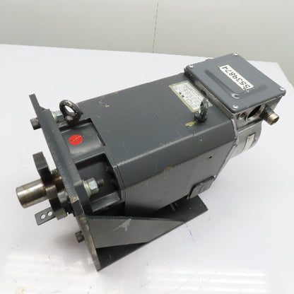 Siemens 1PH7103-2EG03-0BA3 AC Induction Servo Motor 8kW 2650RPM 440V