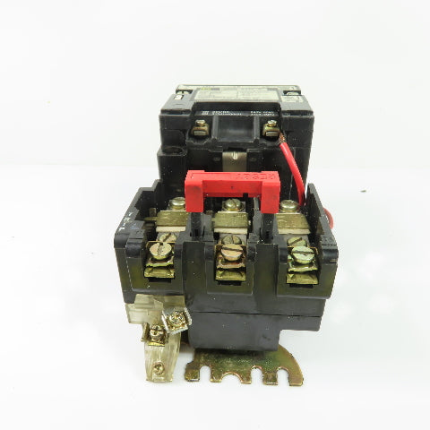 Square D 8536 SBG2 NEMA Size 0 Magnetic Motor Starter 120V Coil 600VAC Max
