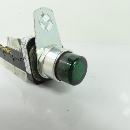 Allen-Bradley 800T-QB24G Illuminated Green Pushbutton Switch 24V AC/DC Ser T