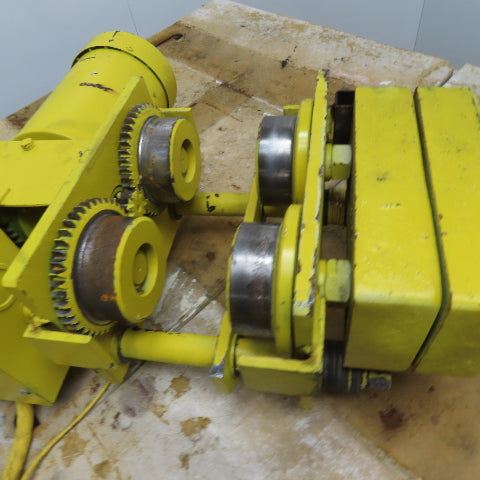 Vulcan 1 Ton 2 Speed Chain Hoist 575V 3Ph 15' Lift 24/48FPM W/ Power Trolley