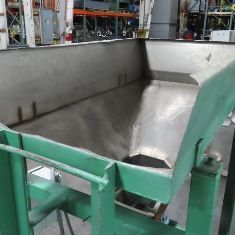 Syntron F010B 22" x 40" Open Top Bulk Material Hopper Vibratory Feeder 110V 1Ph
