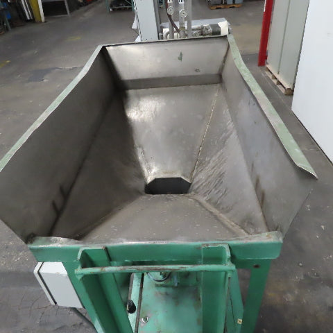 Syntron F010B 22" x 40" Open Top Bulk Material Hopper Vibratory Feeder 110V 1Ph