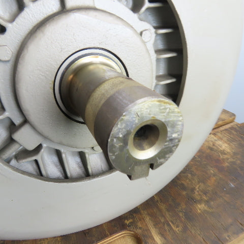 Siemens 1LE23014DA312AG3-Z SD10 200HP AC Electric Motor 460V 3575RPM 447TS Frame