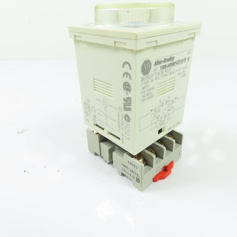 Allen-Bradley 700-HRM12TA17 Ser A On Delay Timing Relay 100-240VAC