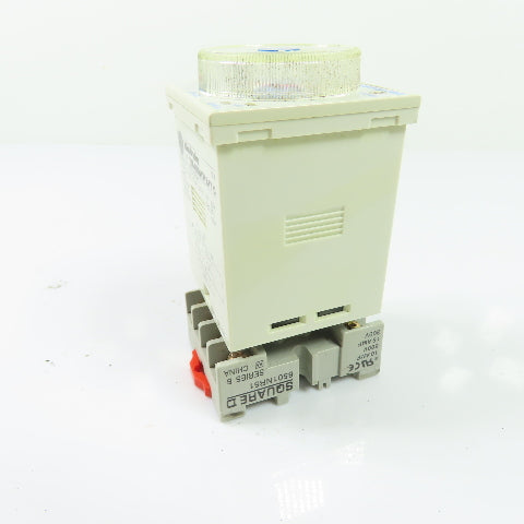 Allen-Bradley 700-HRM12TA17 Ser A On Delay Timing Relay 100-240VAC