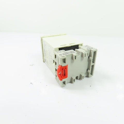 Allen-Bradley 700-HRM12TA17 Ser A On Delay Timing Relay 100-240VAC