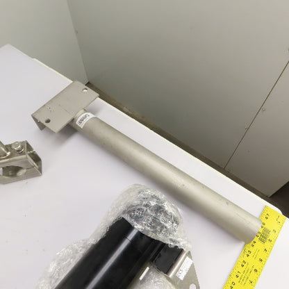 Baumer VLXT-28M.I.JP Machine Vision Camera Assembly w/ XR256 Smart Vision Light