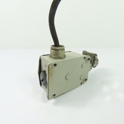 Siemens 3SE2 100-1 Position Limit Switch Roller Lever 10A 500V IP65