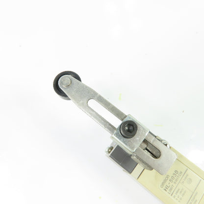 Omron HL-5030 Roller Arm Limit Switch 5A 250VAC