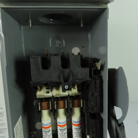 Square D H361RB 30A 3-Pole Fusible Safety Disconnect Switch 600VAC 600VDC