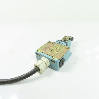 Telemecanique XCK-M Roller Lever Limit Switch 240V 3A IP66