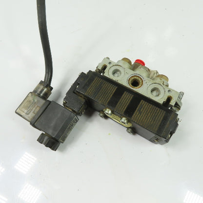 Univer AE-1001 Solenoid Pneumatic Spool Valve 24V 5W 10 Bar