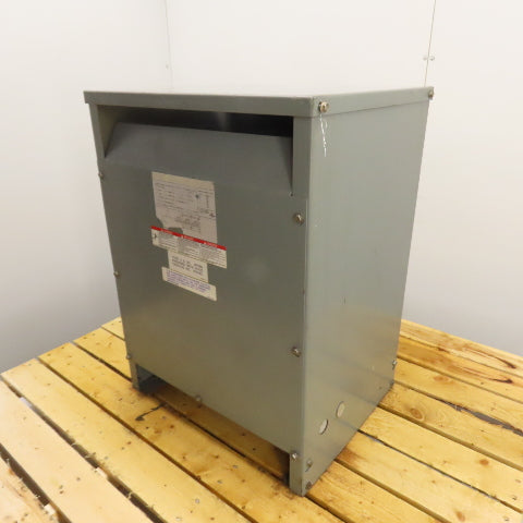 Square D 15T6H 15 kVA Dry Type General Purpose Transformer 480V Pri 240V Sec 3Ph