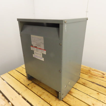 Square D 15T6H 15 kVA Dry Type General Purpose Transformer 480V Pri 240V Sec 3Ph