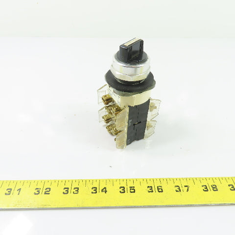 Allen-Bradley 800T-N2KF4 3-Position Selector Switch 600VAC Ser T