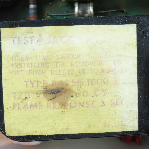 Honeywell R8185B-1000 2 Protectorelay Control Block 120V 3-Sec Flame Response