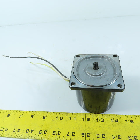 Oriental Motor 4RK25GK-C2 Reversible AC Electric Motor 200V 25W 1250/1550RPM