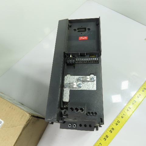 Danfoss 132F0028 FC-051P5K5T4E20H3BXCXXXSXXX VLT Micro Drive VFD 5.5kW 7.5HP