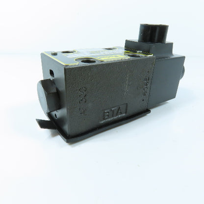 Parker D1VW030BNYW Directional Control Solenoid Valve 120V 110V
