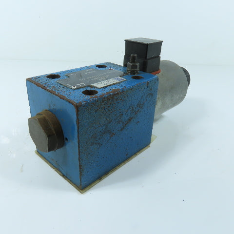 Rexroth 5-4WE 10 D33/CG96N9K4/C Directional Spool Valve 96VDC