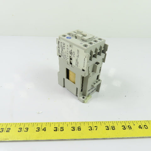 Allen-Bradley 700-CF220Z* A Industrial Control Relay 600VAC Max 25A Ser A