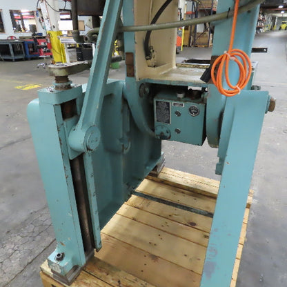 Minster No. 4 32 Ton OBI Stamping Punch Press 480V 4" Stroke Tested See Info