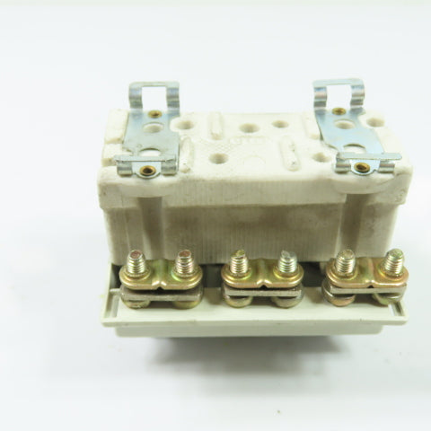 02/3-320.116 3-Pole D02 Neozed Fuse Base