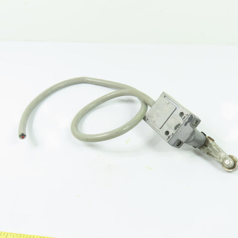 Omron D4C-1620 Roller Lever Limit Switch 2A 250VAC IP67