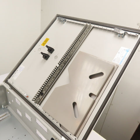 Rittal 1060500 Electrical Enclosure 600mm x 600mm x 210mm W/ Backplate