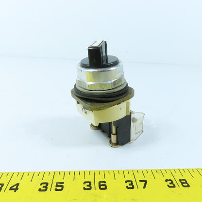 Allen-Bradley 800T-H2 2-Position NEMA 4/13 Selector Switch Assembly 600V