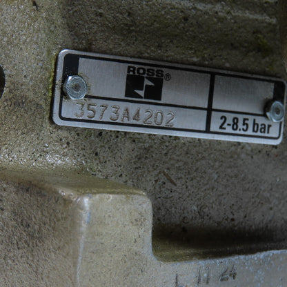 Ross Controls 3573A4202 SERPAR Double Solenoid Safety Crossflow Valve 110V/120V