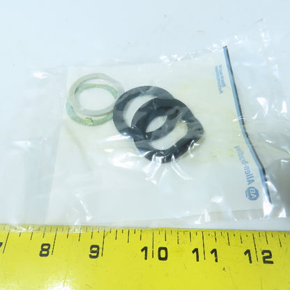 Allen-Bradley 800T-QBH2G Illuminated Push Button Operator 12-130VAC/DC Green LED
