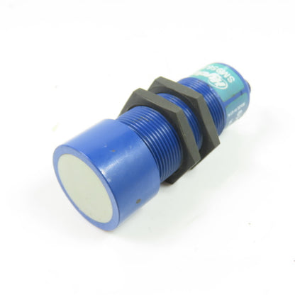 Hyde Park SM956A-412000 Superprox Ultrasonic Analog Sensor 4-Pin M12 15-24VDC