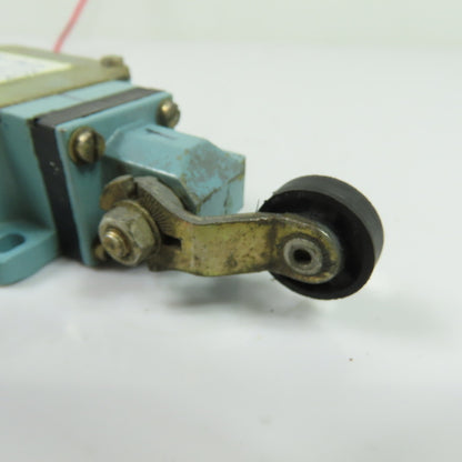 Telemecanique XCK-L 380V Rocker Arm Roller Limit Switch