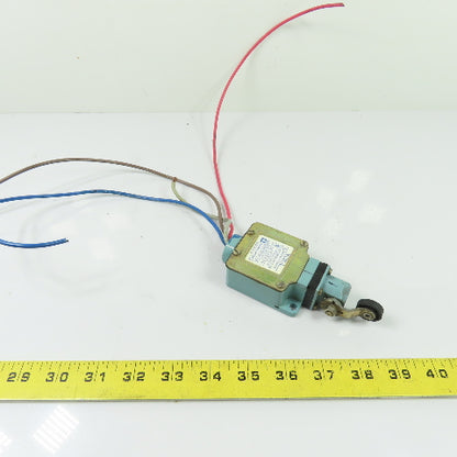 Telemecanique XCK-L 380V Rocker Arm Roller Limit Switch