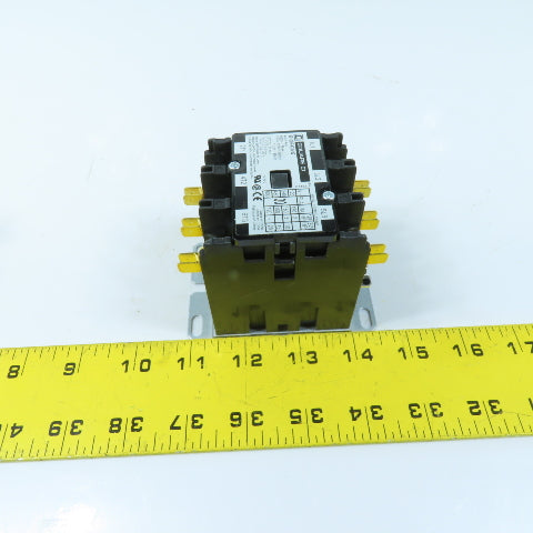 Square D 8910DPA33V02 Definite Purpose Contactor 3-Pole 30A FLA 40A 120VAC Coil