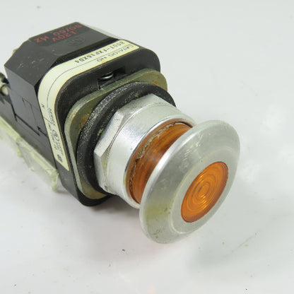 Allen-Bradley 800T-FXP16XD4 Illuminated Push Button Operator 120V Amber