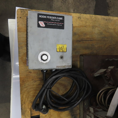 Warren Vibratory Parts Feeder 24" ID x 7" Deep Bowl 1Ph 115V W/ Controller
