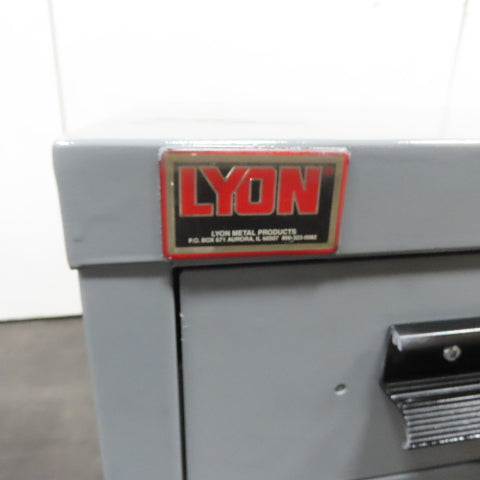Lyon 8 Drawer Industrial Small Parts Tool Storage Cabinet 28" X 30" X 44-1/2"